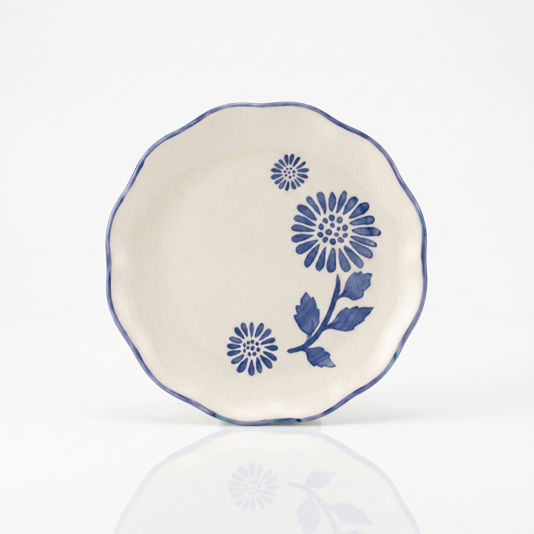 7.5" Wavy Rim Serve Plate with Sunflowers Icon