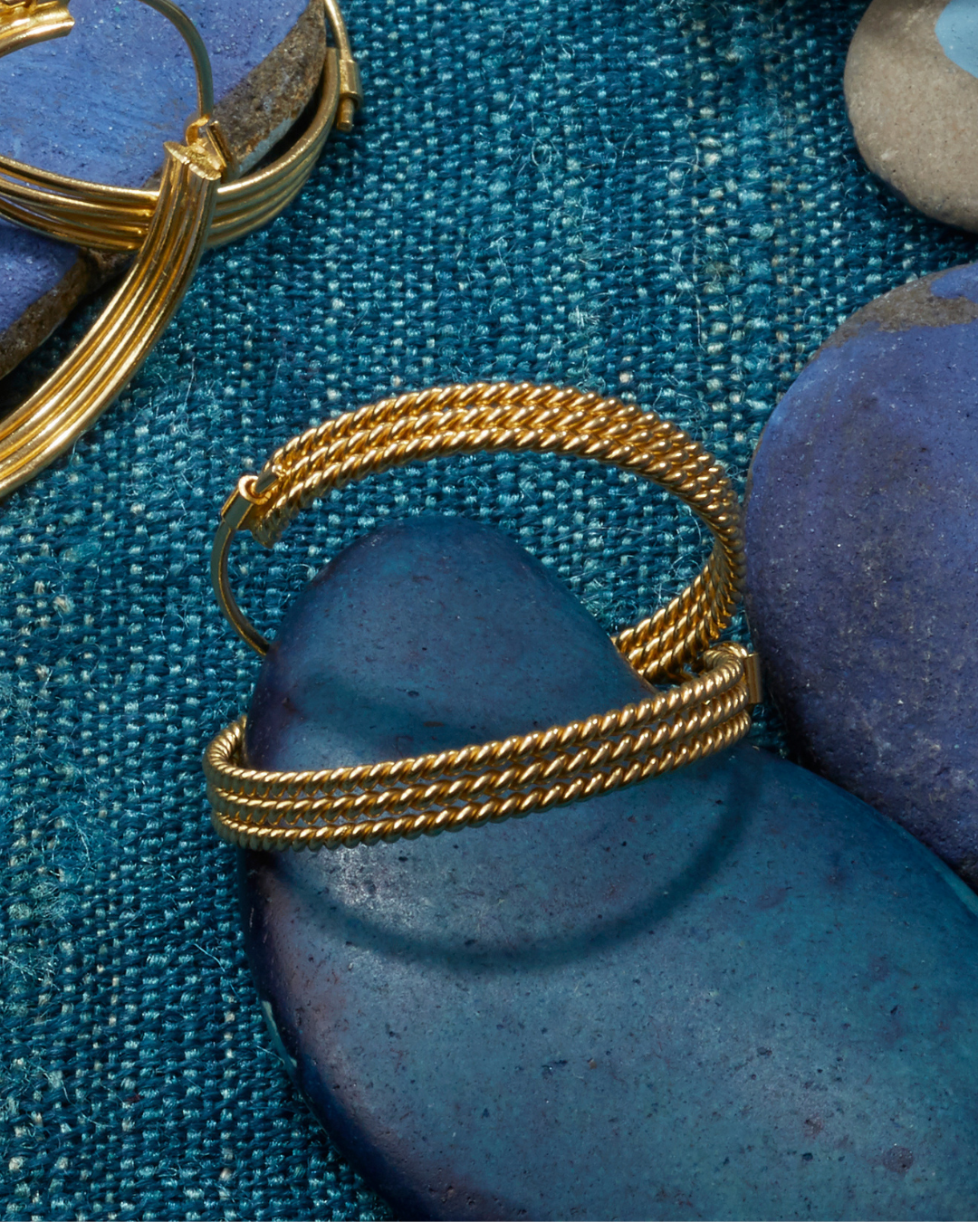 Twist Hoops, Rope